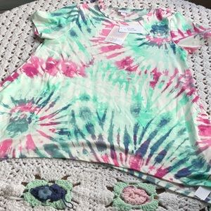 NWT lularoe Melissa shirt